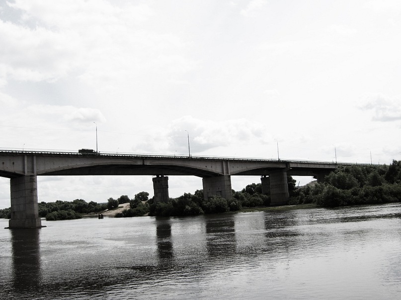 Мост через Оку